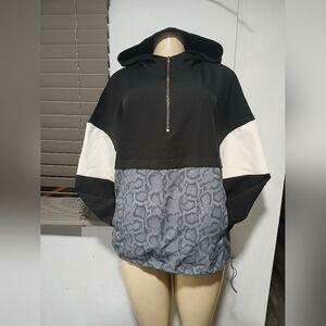 Avia Black and White Hoodie with Gray Snake Pattern
